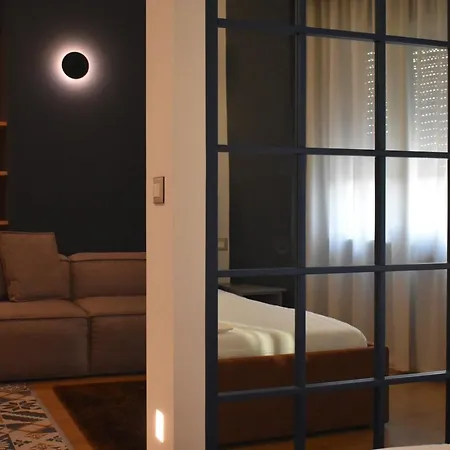 Διαμέρισμα Tam Skanderbeg Square Mozart Center No5 Τίρανα