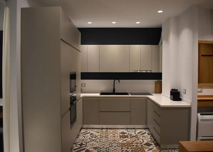 Διαμέρισμα Tam Skanderbeg Square Mozart Center No5