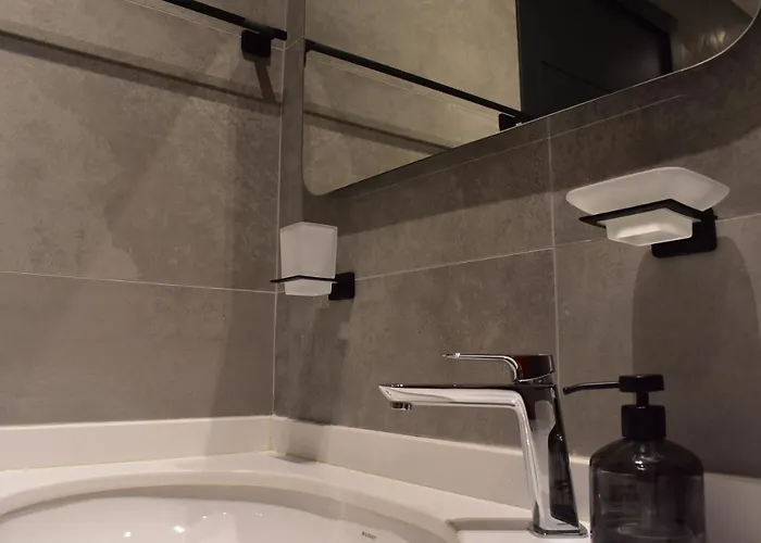 Διαμέρισμα Tam Skanderbeg Square Mozart Center No5 *