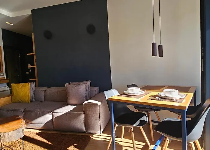 Апартаменты Tam Skanderbeg Square Mozart Center No5 *