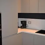 Tam Skanderbeg Square Mozart Center No5 Apartment Tirana