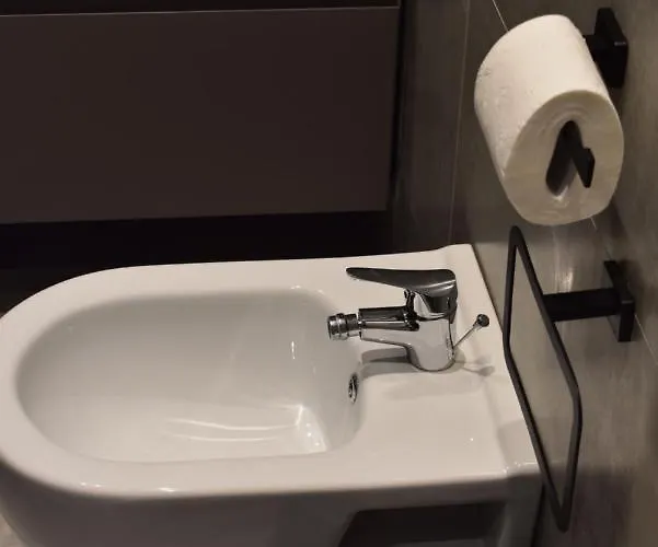 Tam Skanderbeg Square Mozart Center No5 * טיראנה