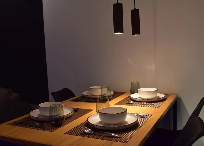 Tam Skanderbeg Square Mozart Center No5 公寓 *