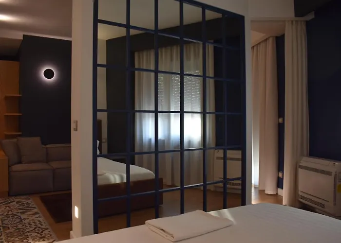 Tam Skanderbeg Square Mozart Center No5 דירה