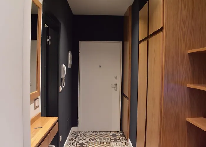 Tam Skanderbeg Square Mozart Center No5 Tiran